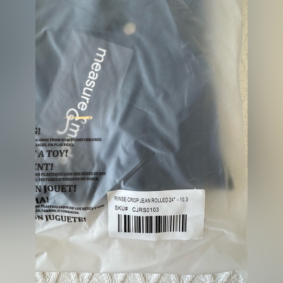 Measure & Made Cropped Jeans - Picture 4 of 5